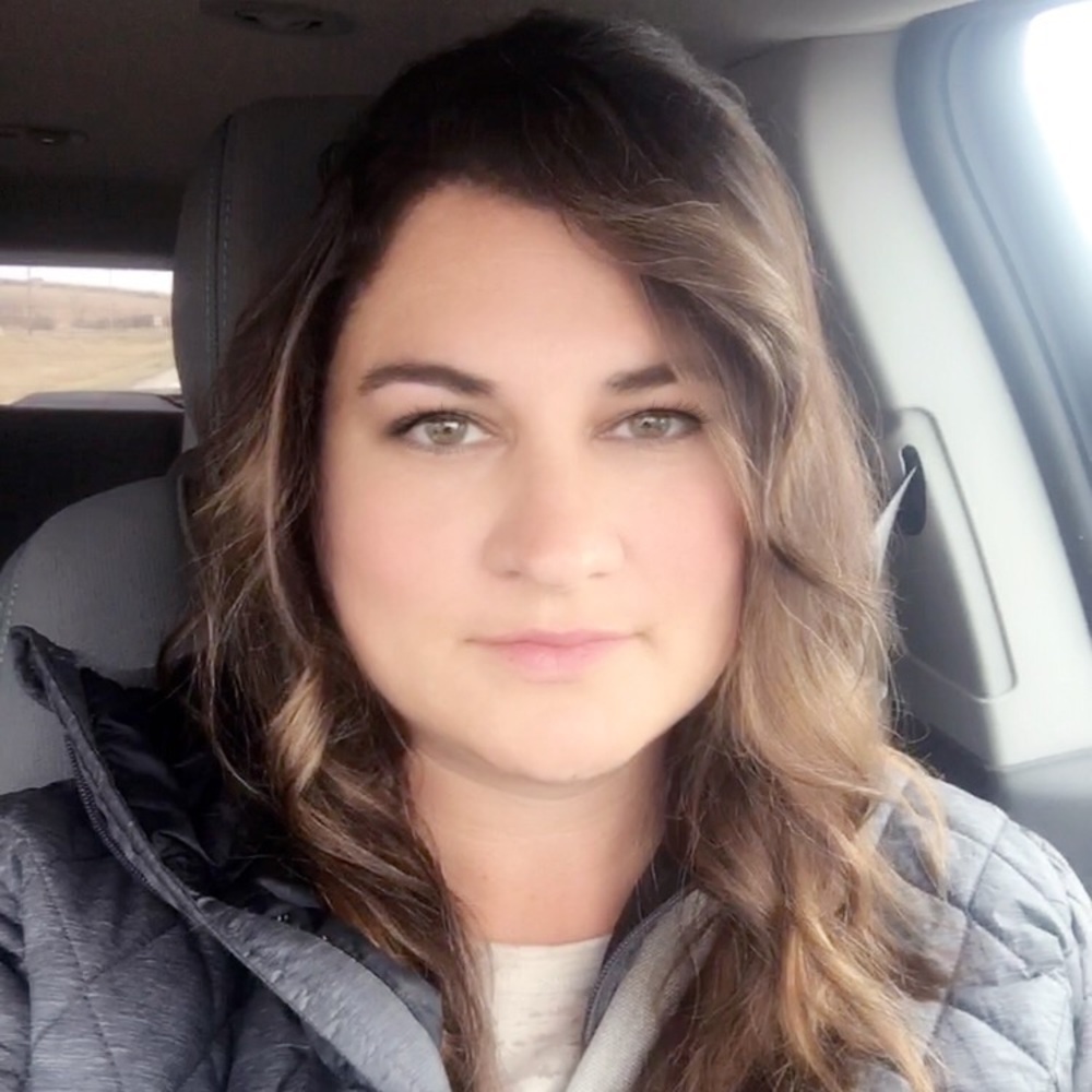 Meet your Posher, Andrea
